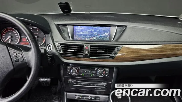 BMW X1 2013 — фото 15