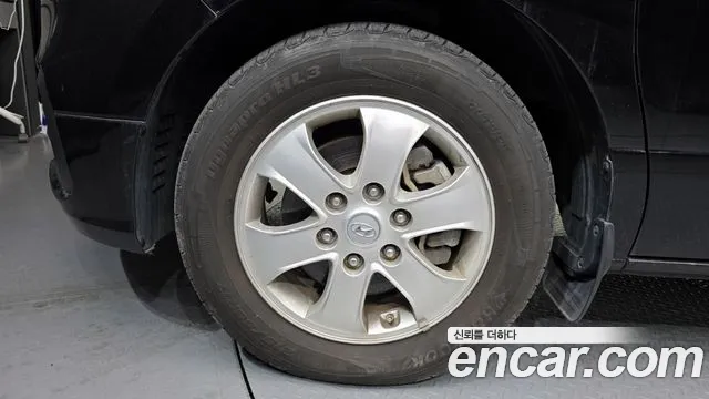Hyundai Starex 2019 — фото 5