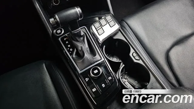Kia Sportage 2022 — фото 9
