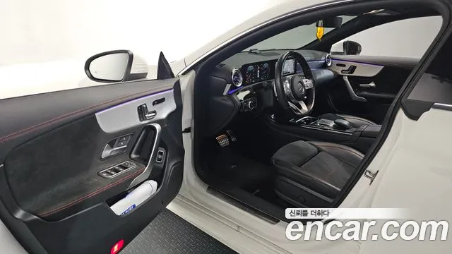 Mercedes-Benz CLA-Class 2022 — фото 10