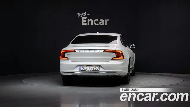 Volvo S90 2023 — фото 4
