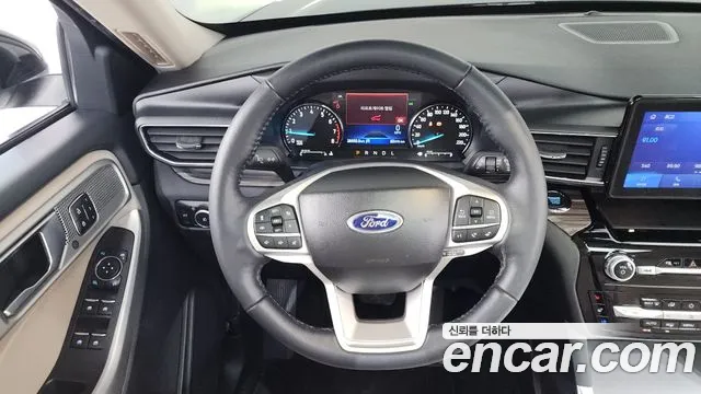 Ford Explorer 2023 — фото 13