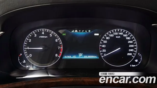 Hyundai Equus 2015 — фото 8