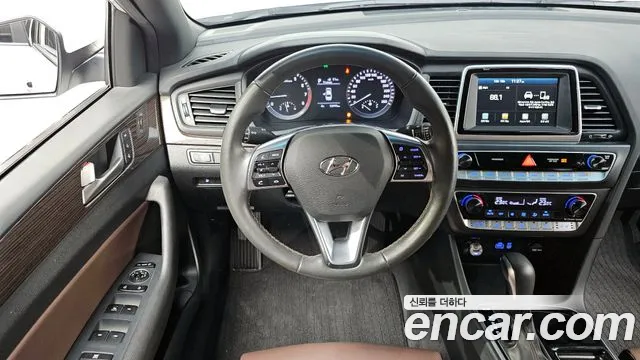 Hyundai Sonata 2018 — фото 13