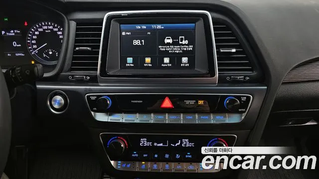 Hyundai Sonata 2018 — фото 14