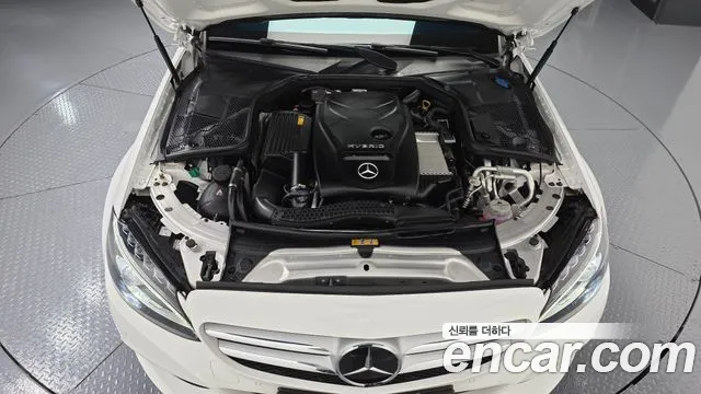 Mercedes-Benz C-Class 2018 — фото 6