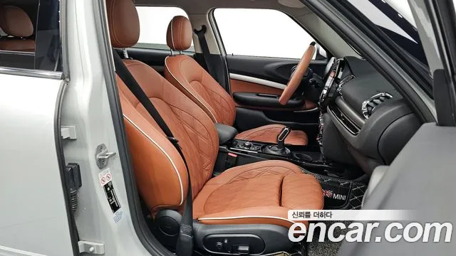 Mini Clubman 2021 — фото 10