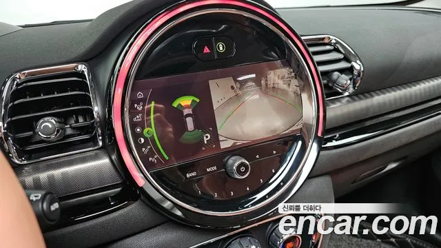 Mini Clubman 2021 — фото 16