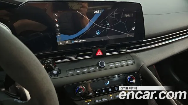 Hyundai AVANTE 2023 — фото 14