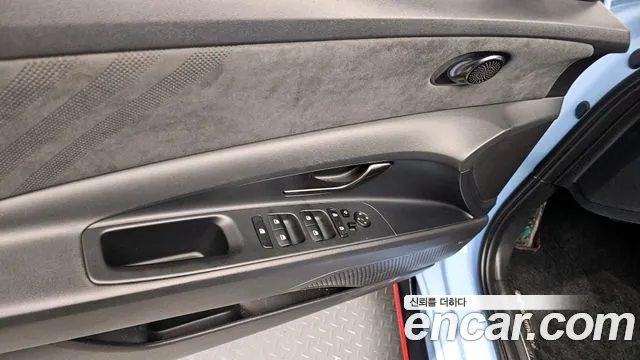 Hyundai AVANTE 2023 — фото 18