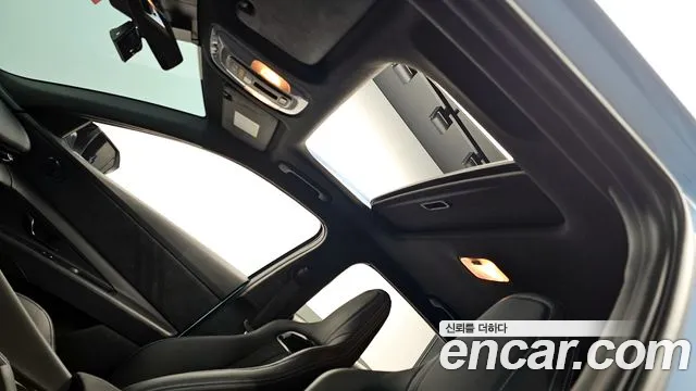 Hyundai AVANTE 2023 — фото 19