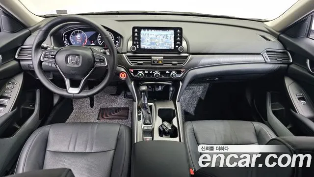 Honda Accord 2018 — фото 6