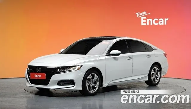 Honda Accord 2018 — фото 20