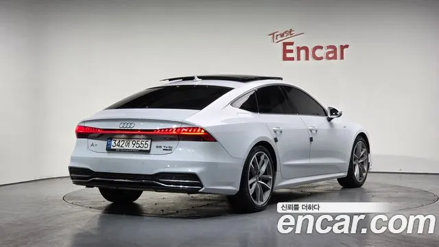 Audi A7 2021 — фото 2