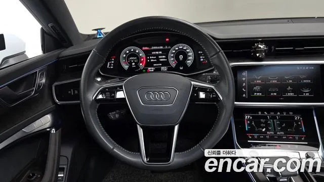Audi A7 2021 — фото 13