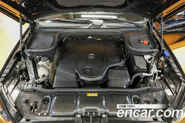 Mercedes-Benz GLE-Class 2025 — фото 6