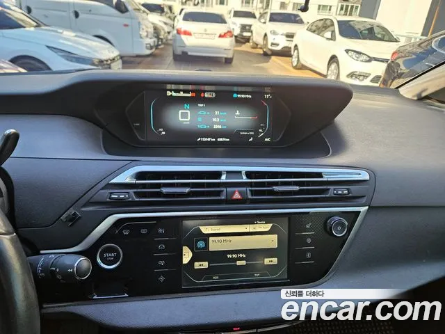 Citroen-DS C4 Picasso 2015 — фото 19