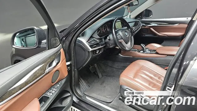BMW X6 2015 — фото 12