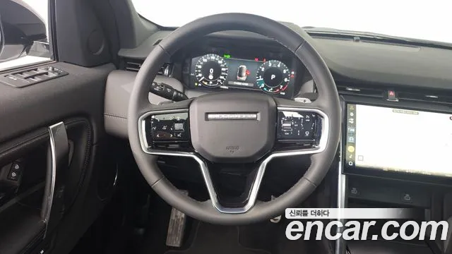 Land Rover Discovery Sport 2025 — фото 12