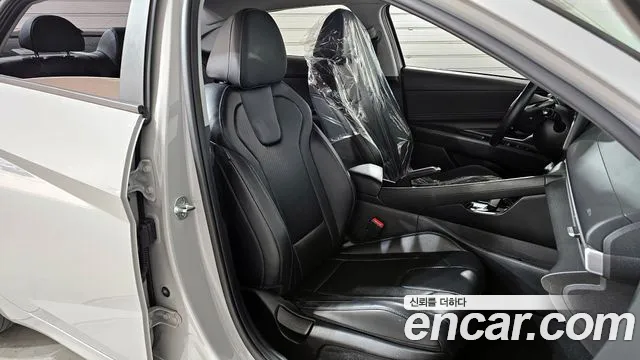 Hyundai AVANTE 2021 — фото 10