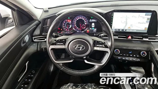Hyundai AVANTE 2021 — фото 13