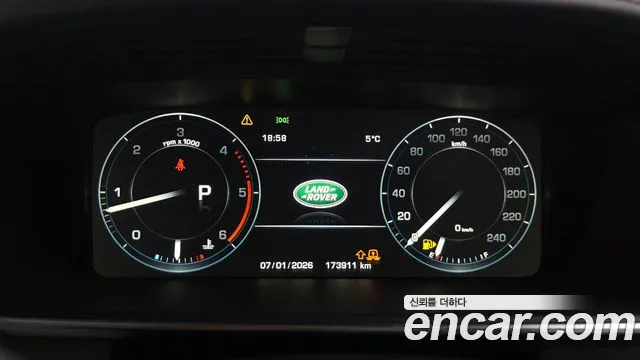 Land Rover Range Rover Sport 2016 — фото 8