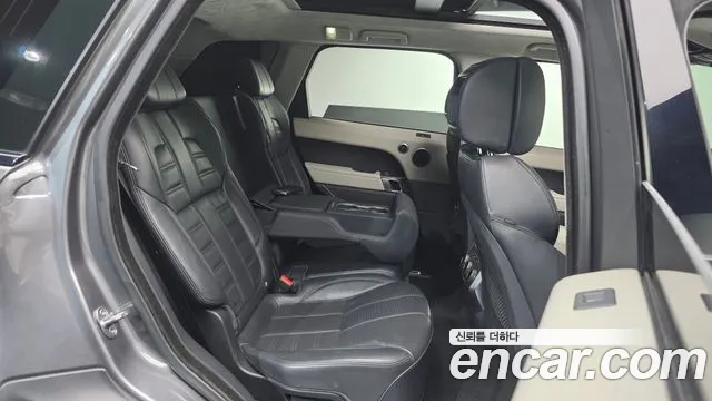 Land Rover Range Rover Sport 2016 — фото 12