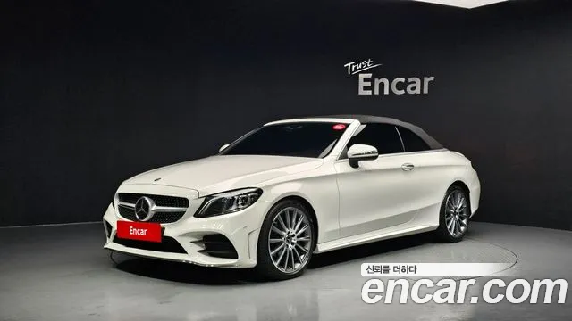 Mercedes-Benz C-Class 2023 — фото 1