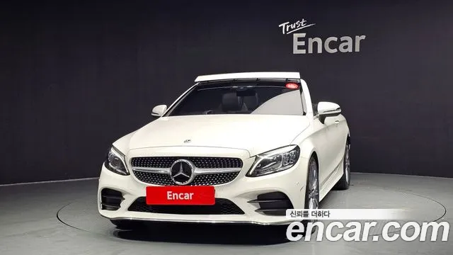 Mercedes-Benz C-Class 2023 — фото 3