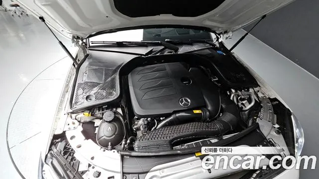 Mercedes-Benz C-Class 2023 — фото 6