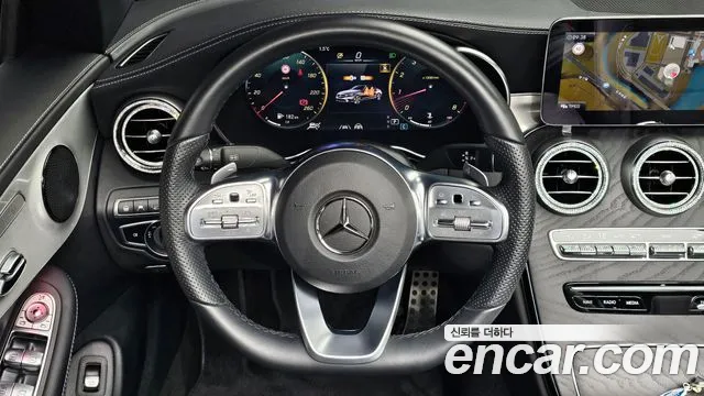 Mercedes-Benz C-Class 2023 — фото 15