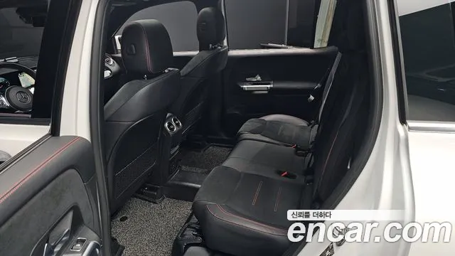 Mercedes-Benz GLB-Class 2022 — фото 12