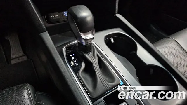 Hyundai Santafe 2019 — фото 9