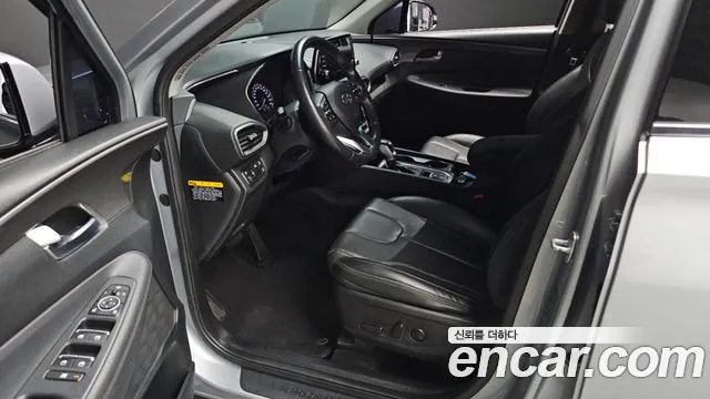 Hyundai Santafe 2019 — фото 11