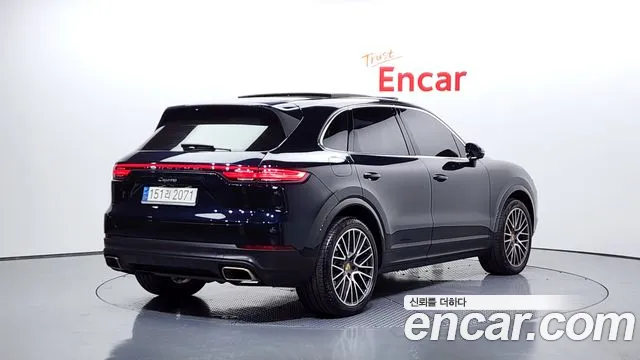 Porsche Cayenne 2021 — фото 2