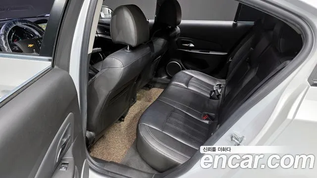 ChevroletGMDaewoo Cruze 2013 — фото 12