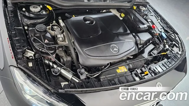 Mercedes-Benz GLA-Class 2018 — фото 6