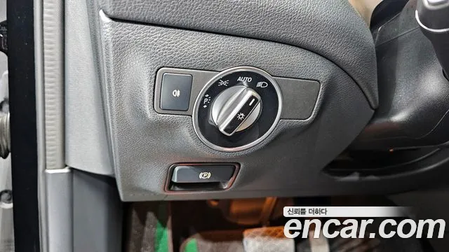 Mercedes-Benz GLA-Class 2018 — фото 17