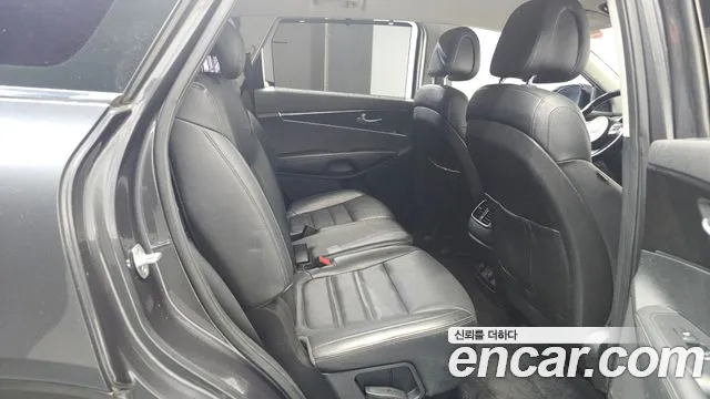 Kia Sorento 2015 — фото 12