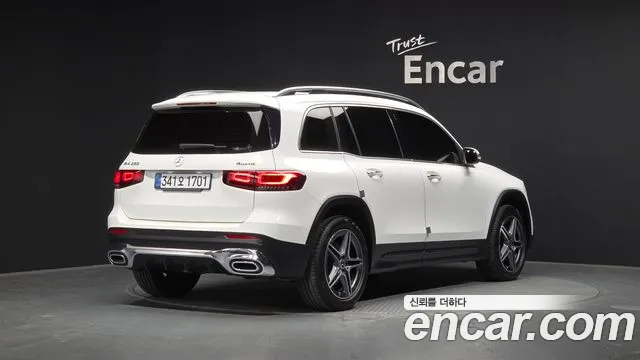 Mercedes-Benz GLB-Class 2022 — фото 2