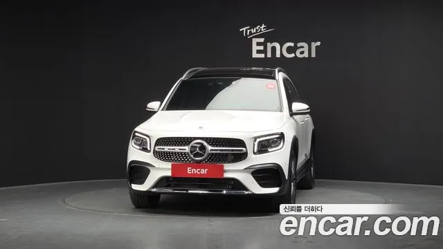Mercedes-Benz GLB-Class 2022 — фото 3