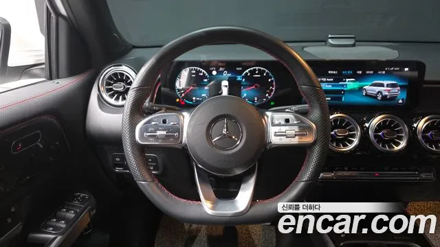 Mercedes-Benz GLB-Class 2022 — фото 14