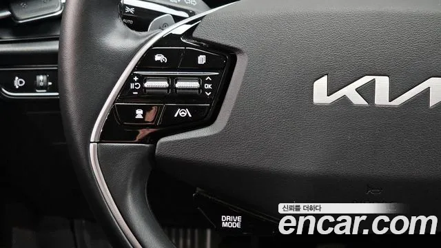 Kia Niro 2023 — фото 20