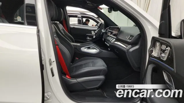 Mercedes-Benz GLE-Class 2025 — фото 11
