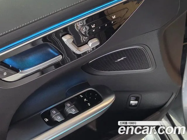 Mercedes-Benz C-Class 2022 — фото 11