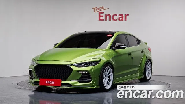 Hyundai AVANTE 2018 — фото 1