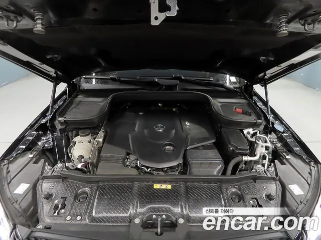 Mercedes-Benz GLS-Class 2023 — фото 19