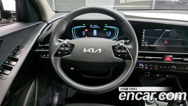Kia Niro 2022 — фото 13