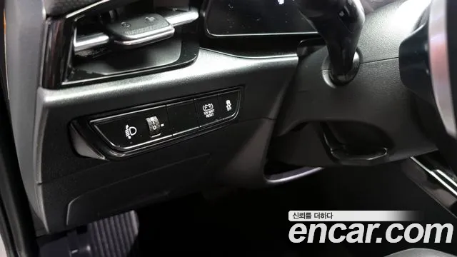 Kia Niro 2022 — фото 15