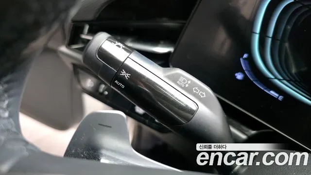 Kia Niro 2022 — фото 16